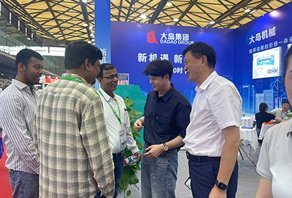 CISMA2025现场直击 | 大岛机械集团展位人气爆棚，超高速绗绣机引全球客商瞩目